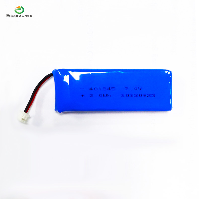 التطورات في تقنية حزمة بطاريات LiPo 2s: نماذج 7.4 فولت تسرع الوتيرة